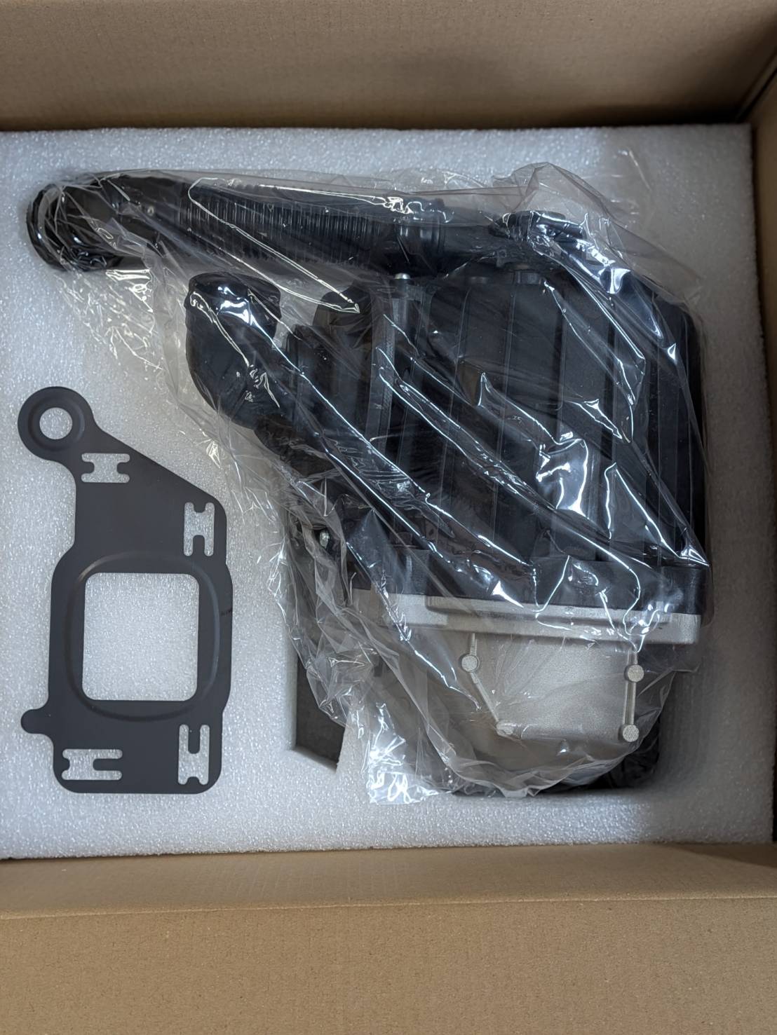 三菱ふそう オイルミストセパレーター 新品 ML254185 三菱ふそう